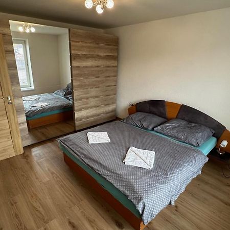 3 Room Apartment, Free Parking, Liptovský Mikuláš Екстериор снимка