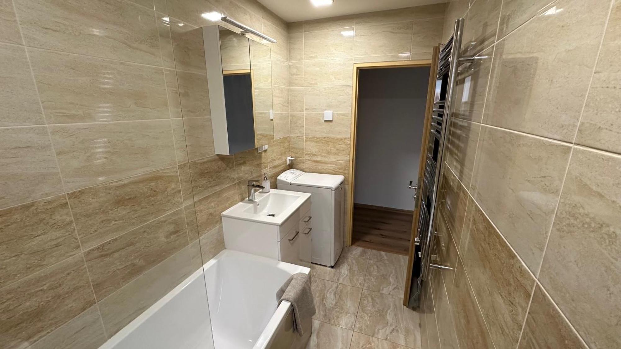 3 Room Apartment, Free Parking, Liptovský Mikuláš Екстериор снимка